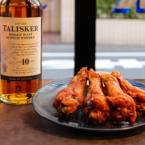 /upload/taproom/images/itabashi/itabashi_chickenwings.jpg?1694527855